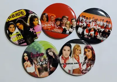 Set de chapitas de colección Rebelde RBD - miniatura 2