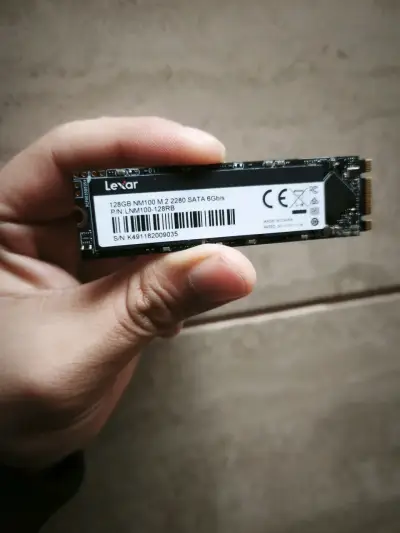 Unidad SSD Lexar NM100 M.2 128GB - miniatura 2