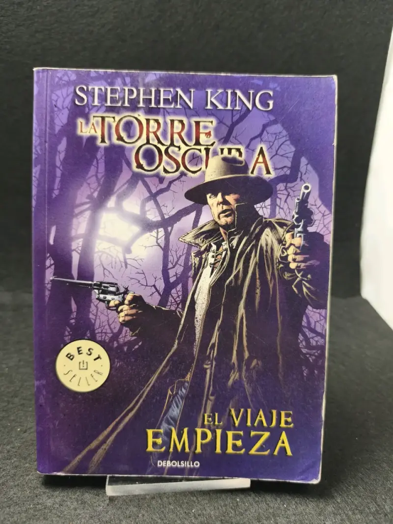 Libro 'La Torre Oscura: El Viaje Empieza' de Stephen King - 1