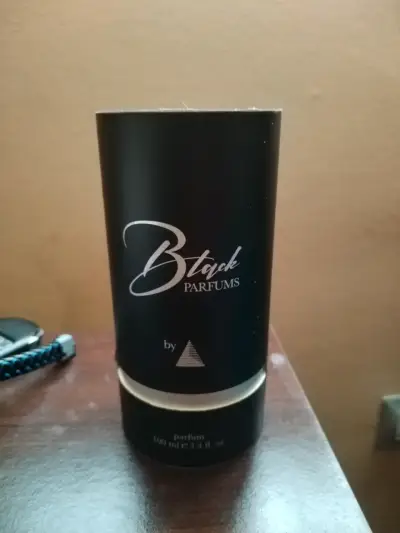 Perfume Black Parfums 100 ml - miniatura 1