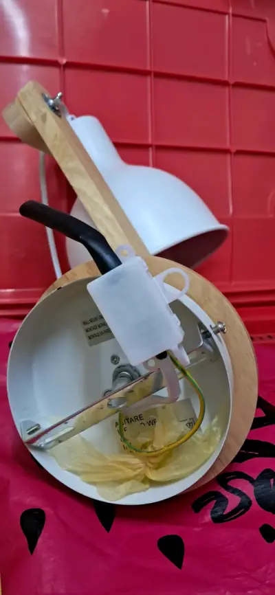 Lámpara Apliqué diseño industrial blanco y madera - miniatura 3
