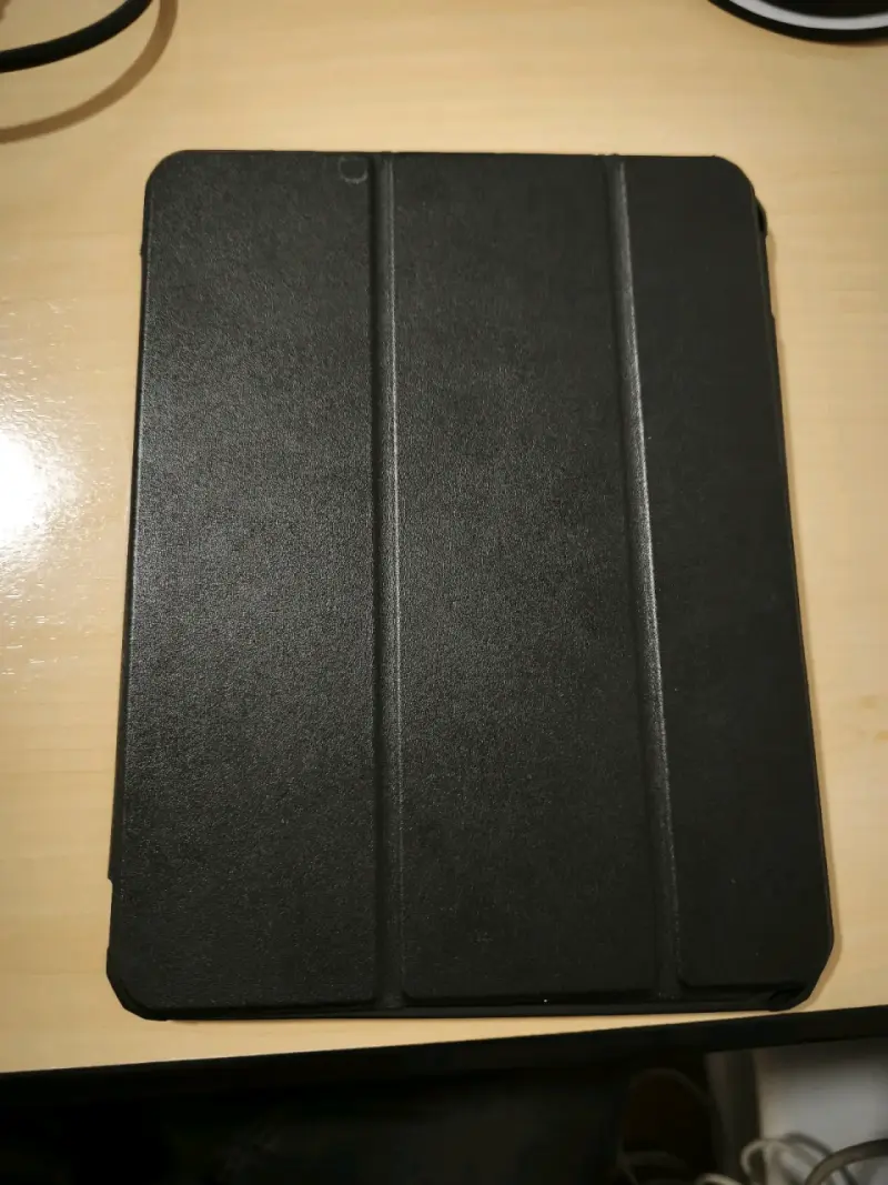 iPad con funda protectora, pantalla de 10 pulgadas - 4