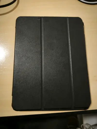 iPad con funda protectora, pantalla de 10 pulgadas - miniatura 4