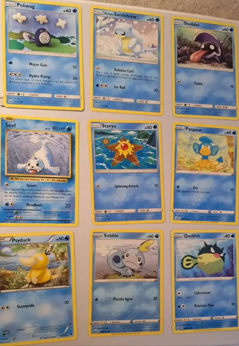 Colección de Cartas Pokémon Variadas - 1