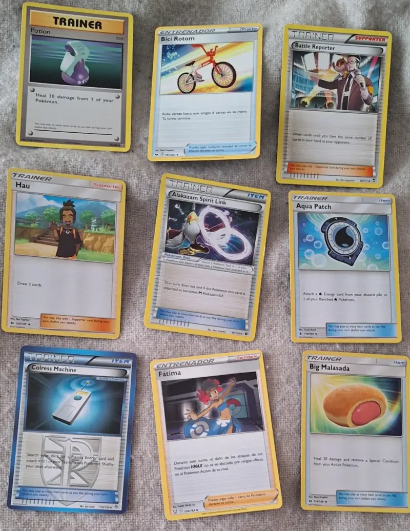Colección de Cartas Pokémon Variadas - 5