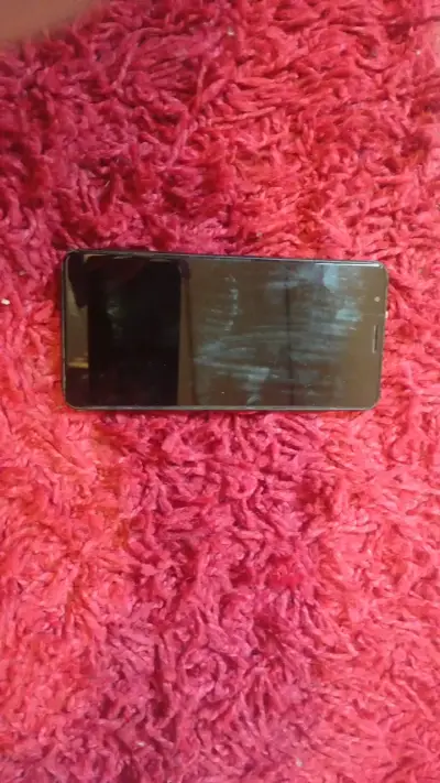 Samsung Galaxy A01 Core en buen estado - miniatura 1