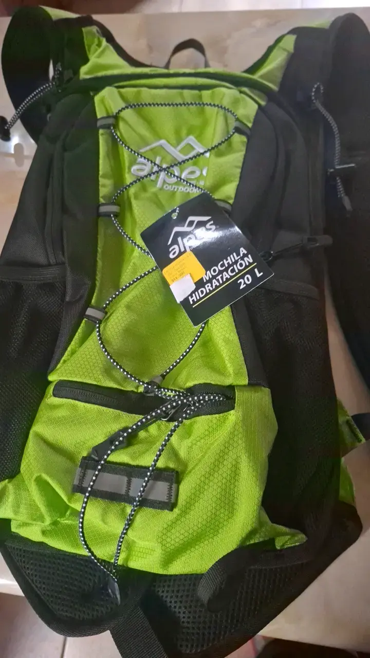 Mochila de Hidratación Alpes Outdoor 20L Verde - 1