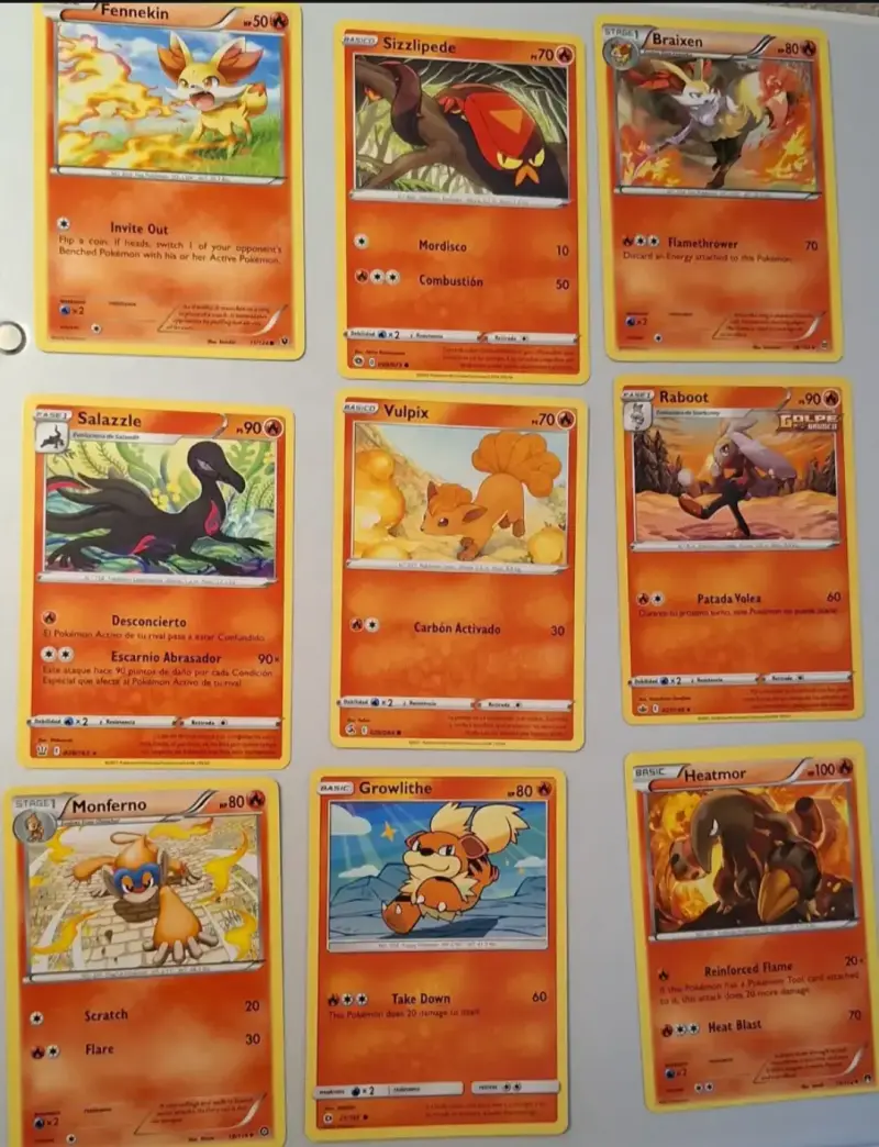 Colección de Cartas Pokémon Variadas - 2
