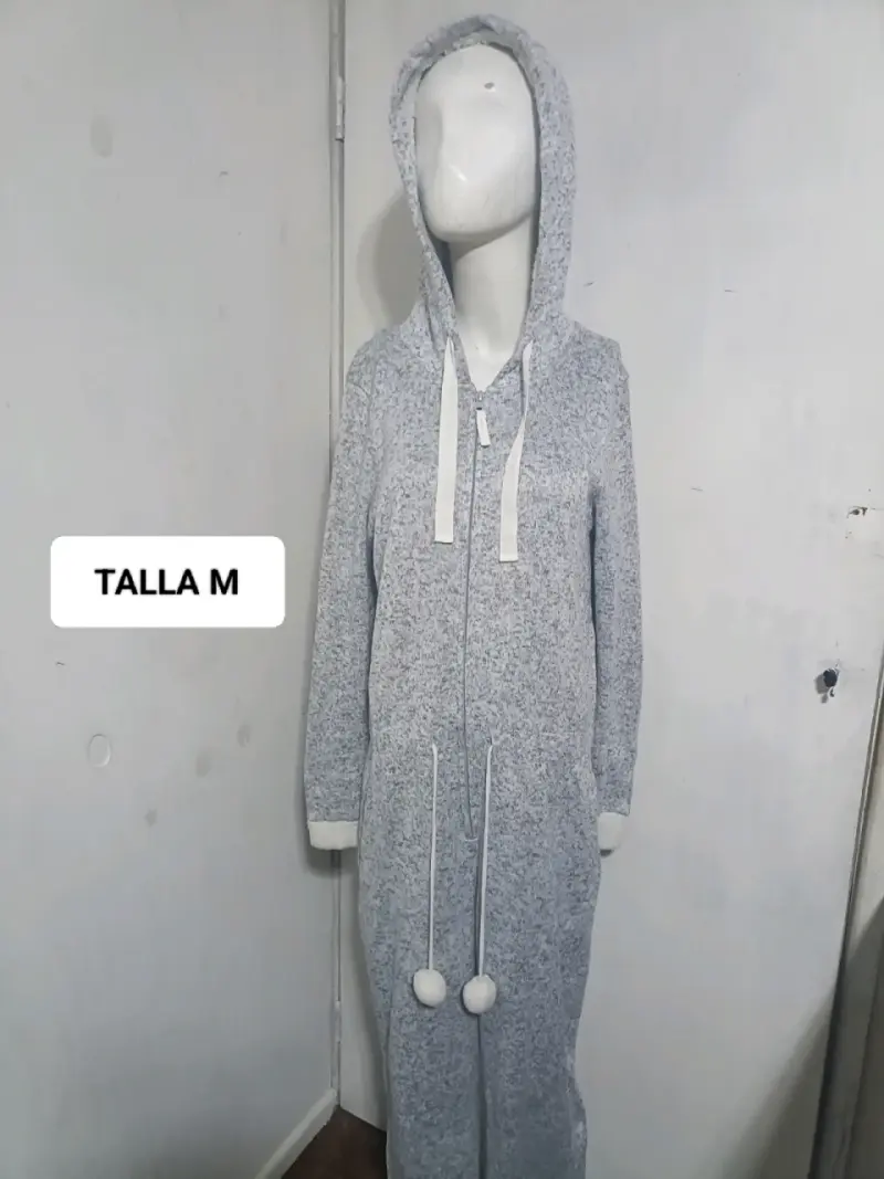 Enterito de polar con capucha talla M - 1