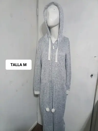 Enterito de polar con capucha talla M - miniatura 1