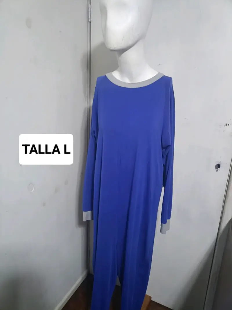 Enterito de polar con capucha talla M - 3