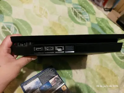 Consola PS4 con 4 controles y 5 juegos - miniatura 6