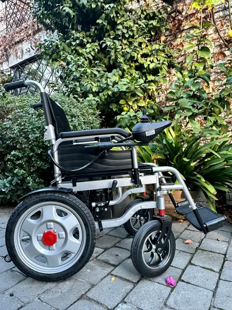 Silla de Ruedas Eléctrica Plegable Adulto GloMed - 4