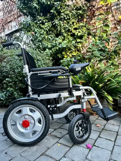 Silla de Ruedas Eléctrica Plegable Adulto GloMed - miniatura 4