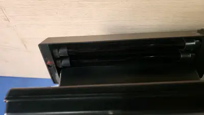 Detector de Billetes Falsos UV y PE - miniatura 2