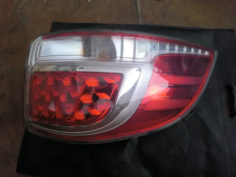Farol o Luz traseras de  trailblazer 2019-2023 - 2