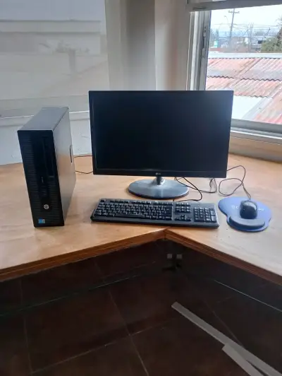 Computador de Escritorio HP - miniatura 2