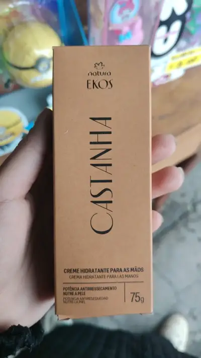 Crema Hidratante para Manos Natura Ekos Castaña 75g - miniatura 2