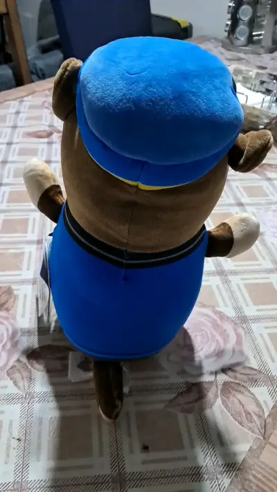 Peluche squishmallows Paw Patrol con uniforme azul - miniatura 2