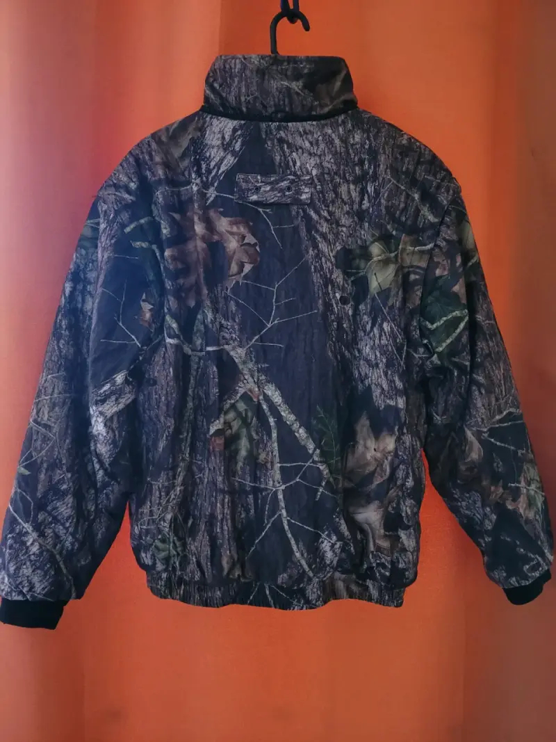 Chaqueta camuflada para caza en buen estado - 2