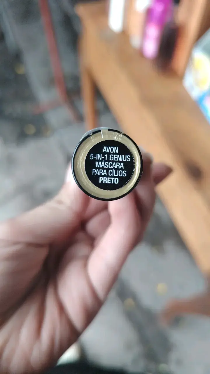 Máscara de Pestañas Avon 5-in-1 Genius - 4