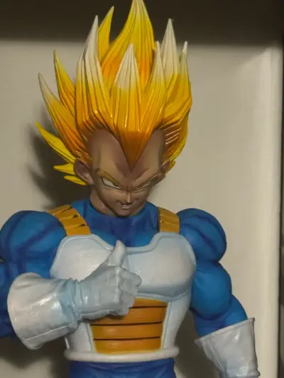 Figura de acción Vegeta Super Saiyan fase 2 - miniatura 4