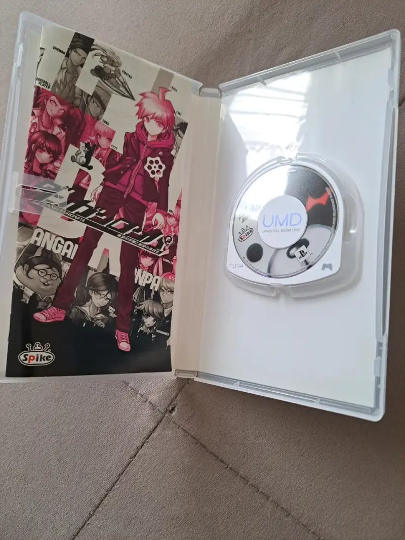 Danganronpa PSP Japonés - 3