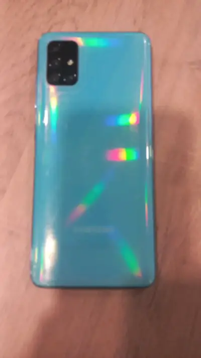 Smartphone Samsung Galaxy A51 azul en buen estado - miniatura 2