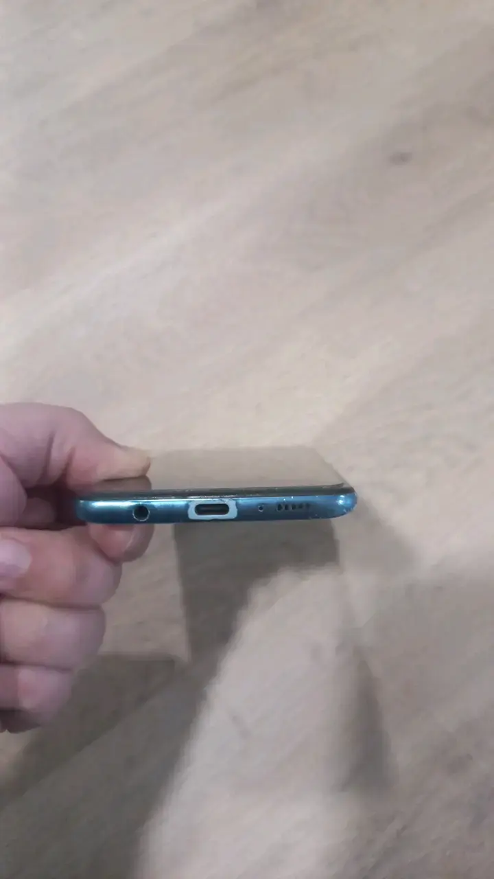 Smartphone Samsung Galaxy A51 azul en buen estado - 5