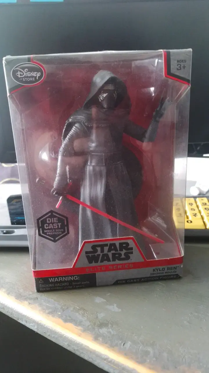 Figura de acción Kylo Ren Star Wars Elite Series