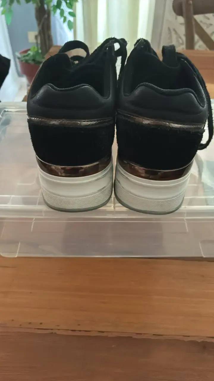Zapatillas negras de cuero con plataforma - 3