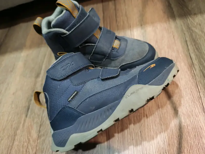 Botin mpermeable para niño
