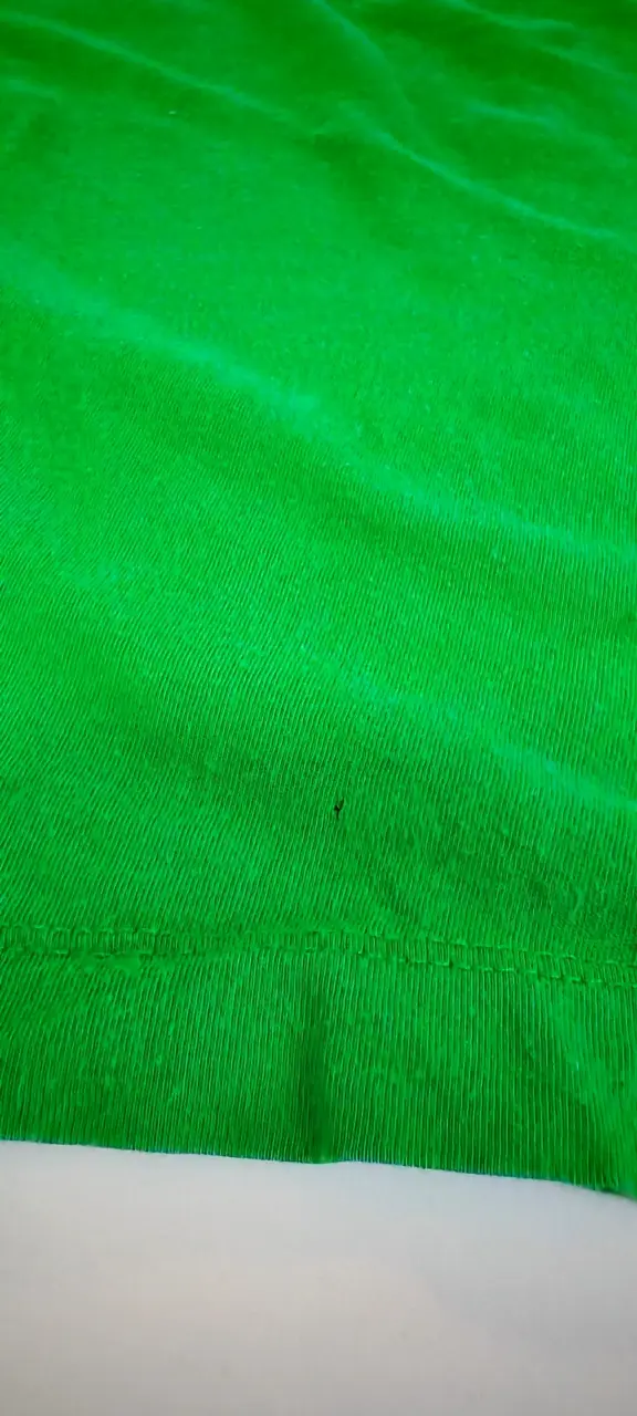 Polera Nike verde con estampado 'Free Agent' - 5