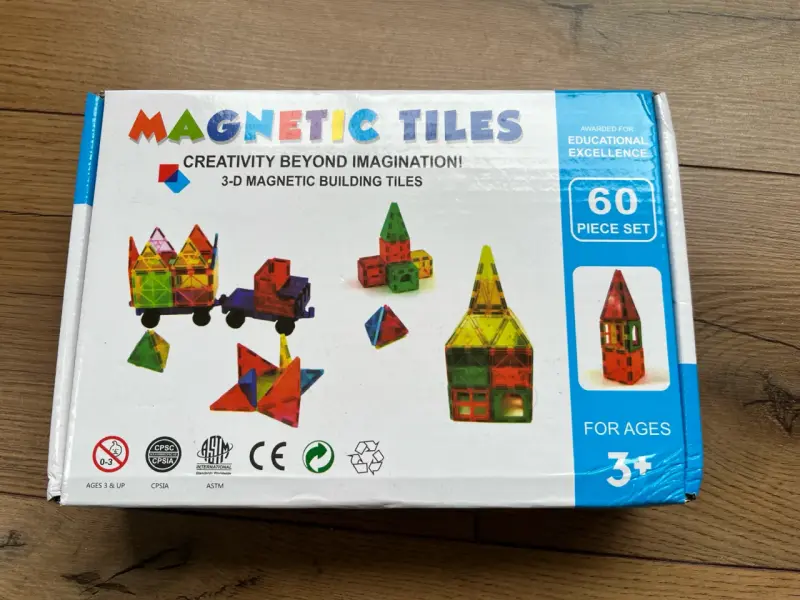 Set de 60 Piezas de Construcción Magnéticas para Niños - 1
