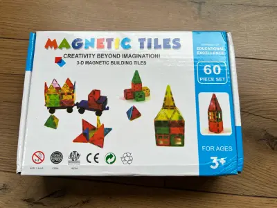 Set de 60 Piezas de Construcción Magnéticas para Niños - miniatura 1