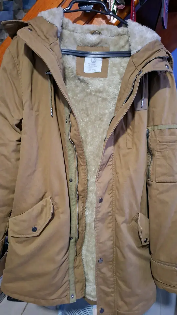 Parka de invierno Merrell. - 1