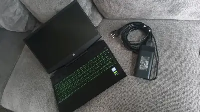 Laptop HP Gaming con Intel Core i5 y 16GB RAM - miniatura 5
