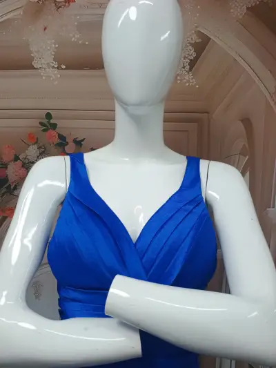 Vestido corto azul eléctrico para fiesta - miniatura 2