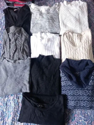 Lote de 10 sweaters chalecos mujer varios colores - miniatura 1