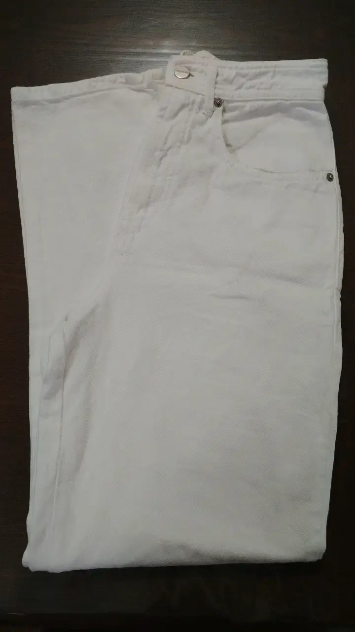 Pantalones de mezclilla blancos para mujer - 1