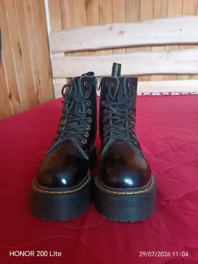Botas negras CMORAN de cuero con plataforma - miniatura 1
