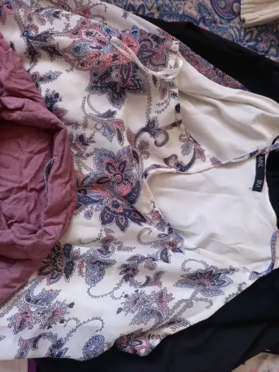 Lote de camisas y blusas variadas Rue21 - miniatura 3