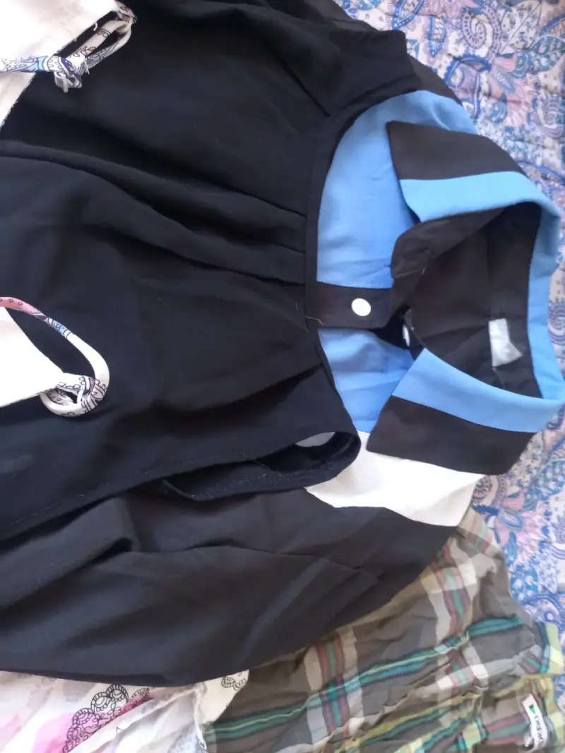 Lote de camisas y blusas variadas Rue21 - 6