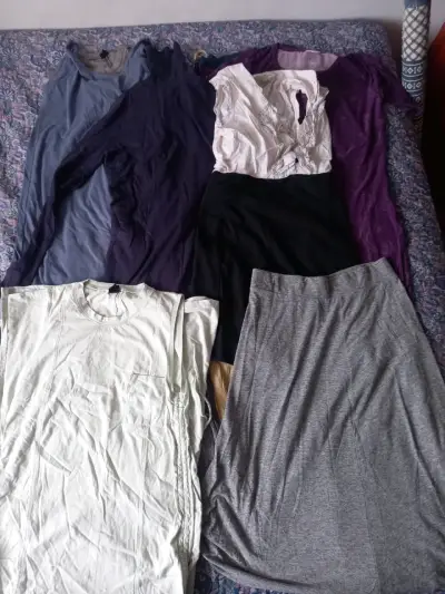 Lote de Enteritos y vestidos - miniatura 4