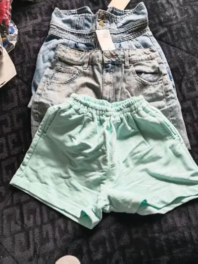 Lote de pantalones y faldas para mujer en varios colores - miniatura 2