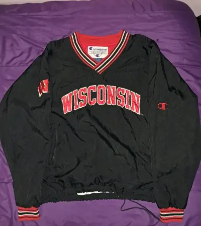 Rompevientos Champion Wisconsin Negro - miniatura 1