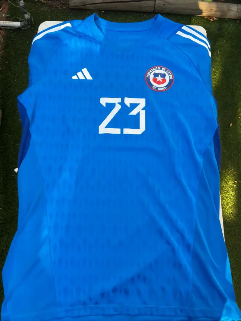 Camiseta de fútbol Chile Adidas número 23 - 1