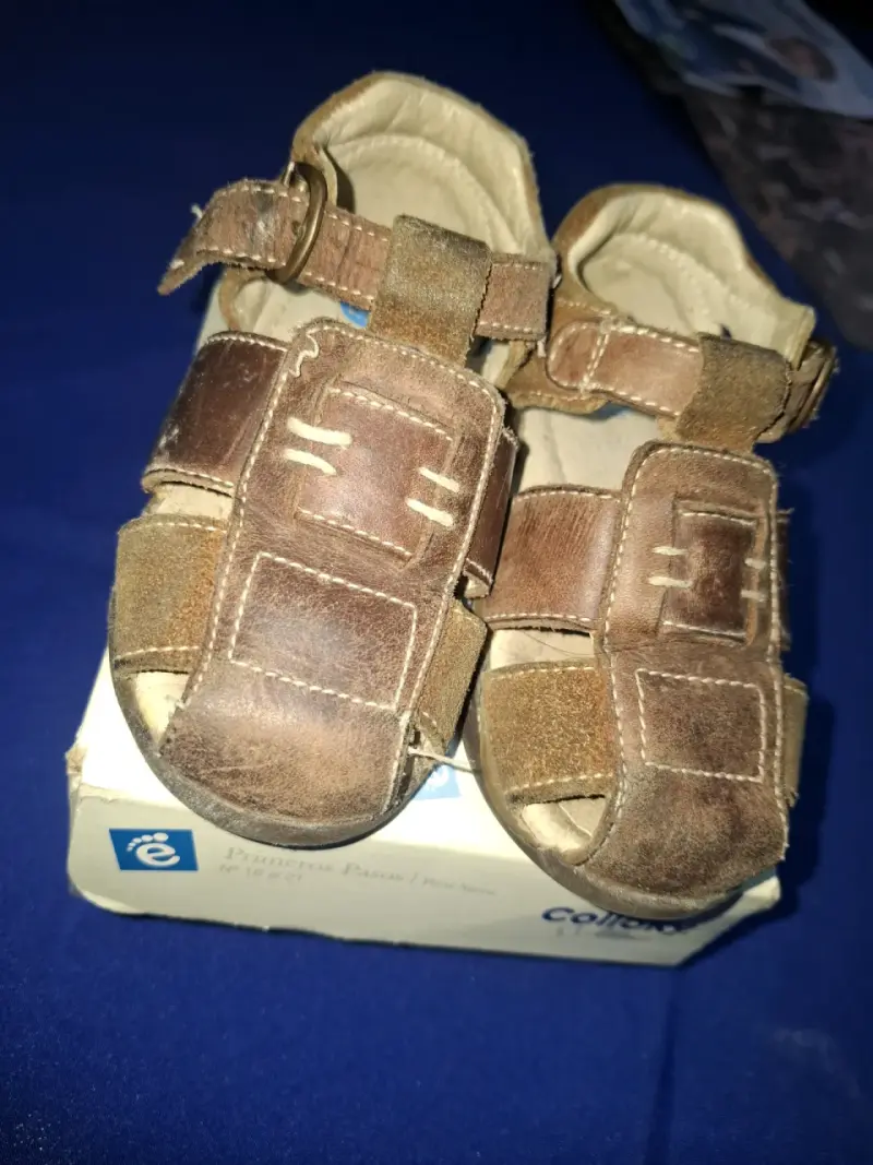 Sandalias de cuero para bebé Colloky marrón - 2