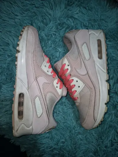 Zapatillas Nike Air Max rosas con cordones fucsia - miniatura 3