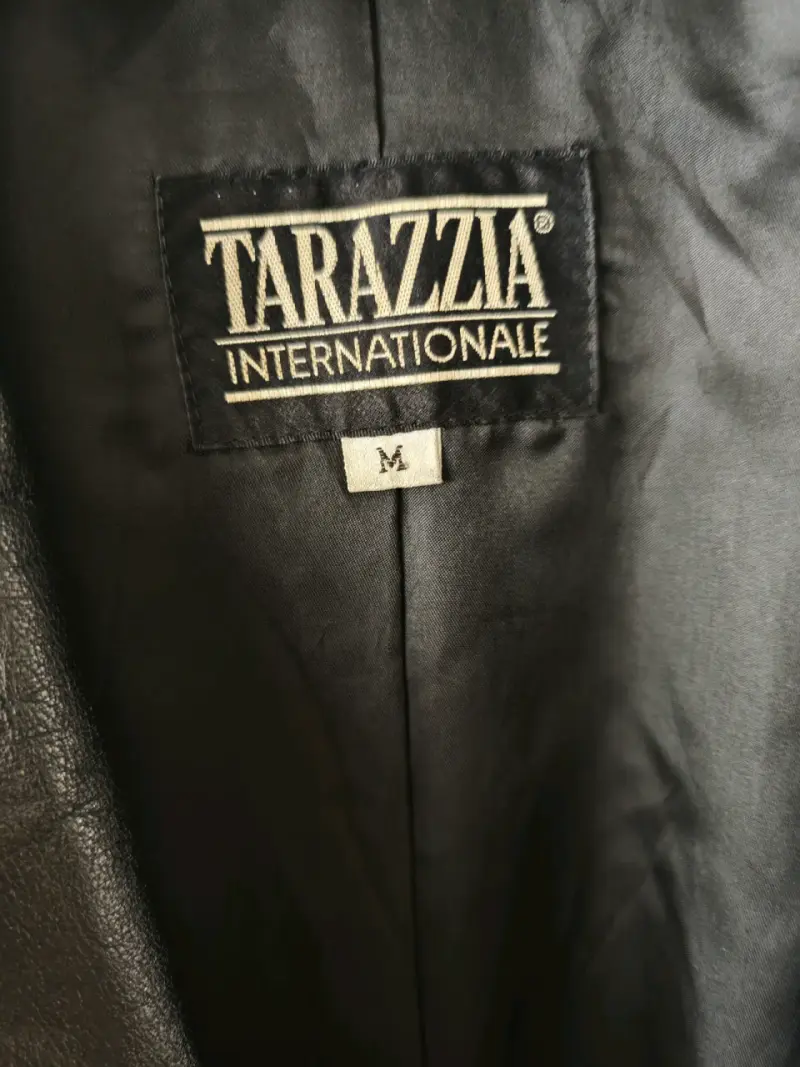 Chaqueta de cuero negra Tarazzia talla M - 2